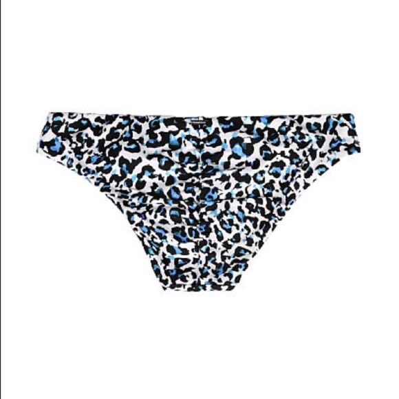 ✨VICTORIA'S SECRET
Low Rise Ruched Hipster Bottom✨ - Picture 4 of 4